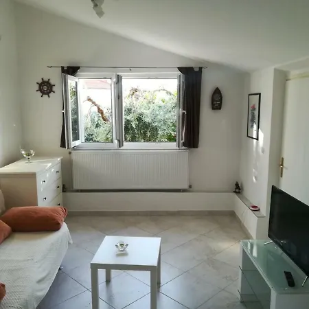 Olive Grove Apartment Vodice